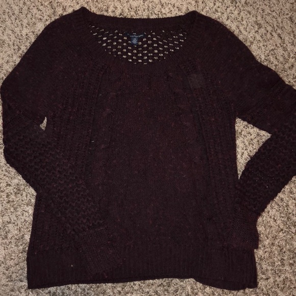 American Eagle Sweater - Picture 1 of 3